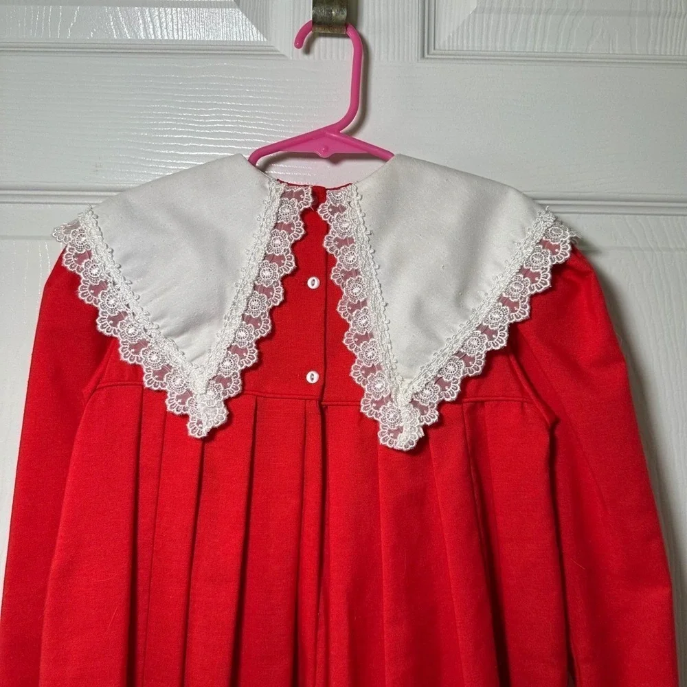 Vintage Mini World Red Pleated Dress Lace‎ Collar Bow Girls 8 Holiday USA